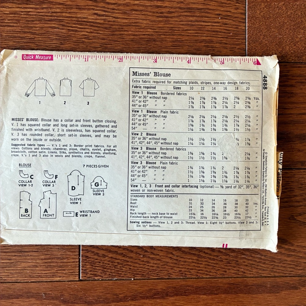 Simplicity Women's Blouses Pattern - Picture 2 of 2